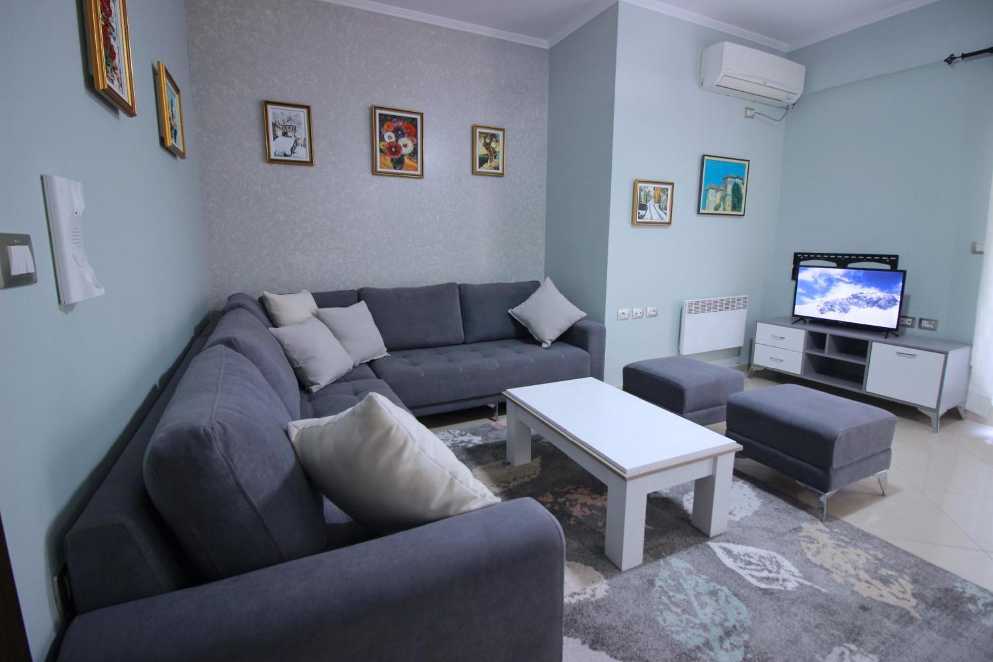Apartament Duzgo Gjirokaster Luaran gambar