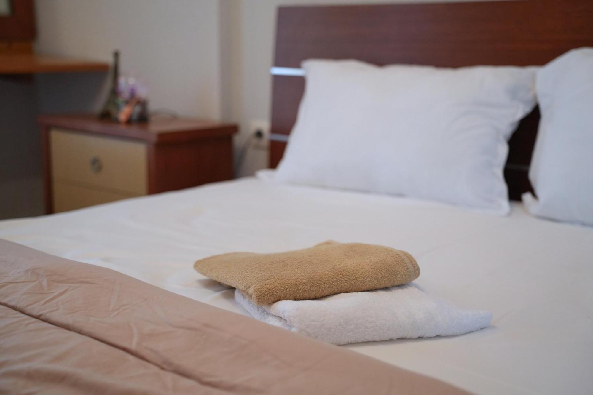 Apartament Duzgo Gjirokaster Luaran gambar